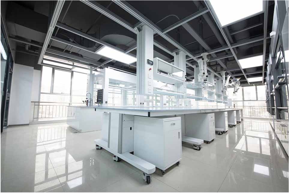 实验室装修工程公司如何应对紧急情况和突发事件？有哪些应急预案？